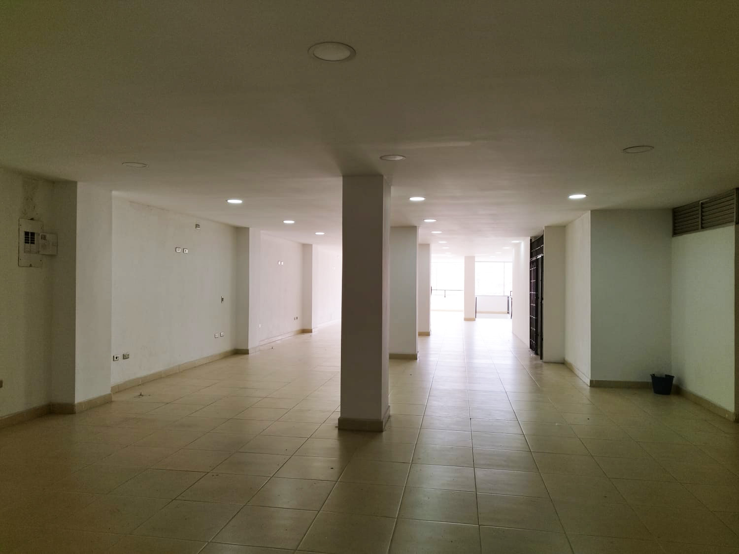 Oficina en arriendo en Zona Centro, Envigado, 300 m² · foto 12 de 16