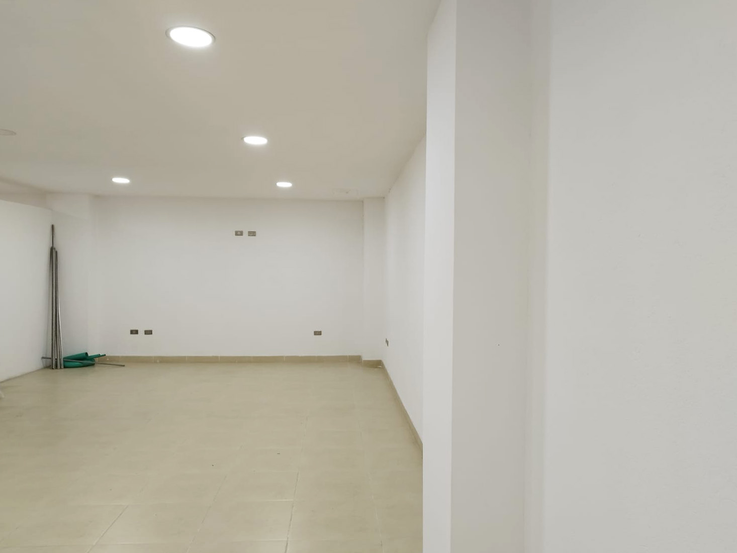Oficina en arriendo en Zona Centro, Envigado, 300 m² · foto 8 de 16