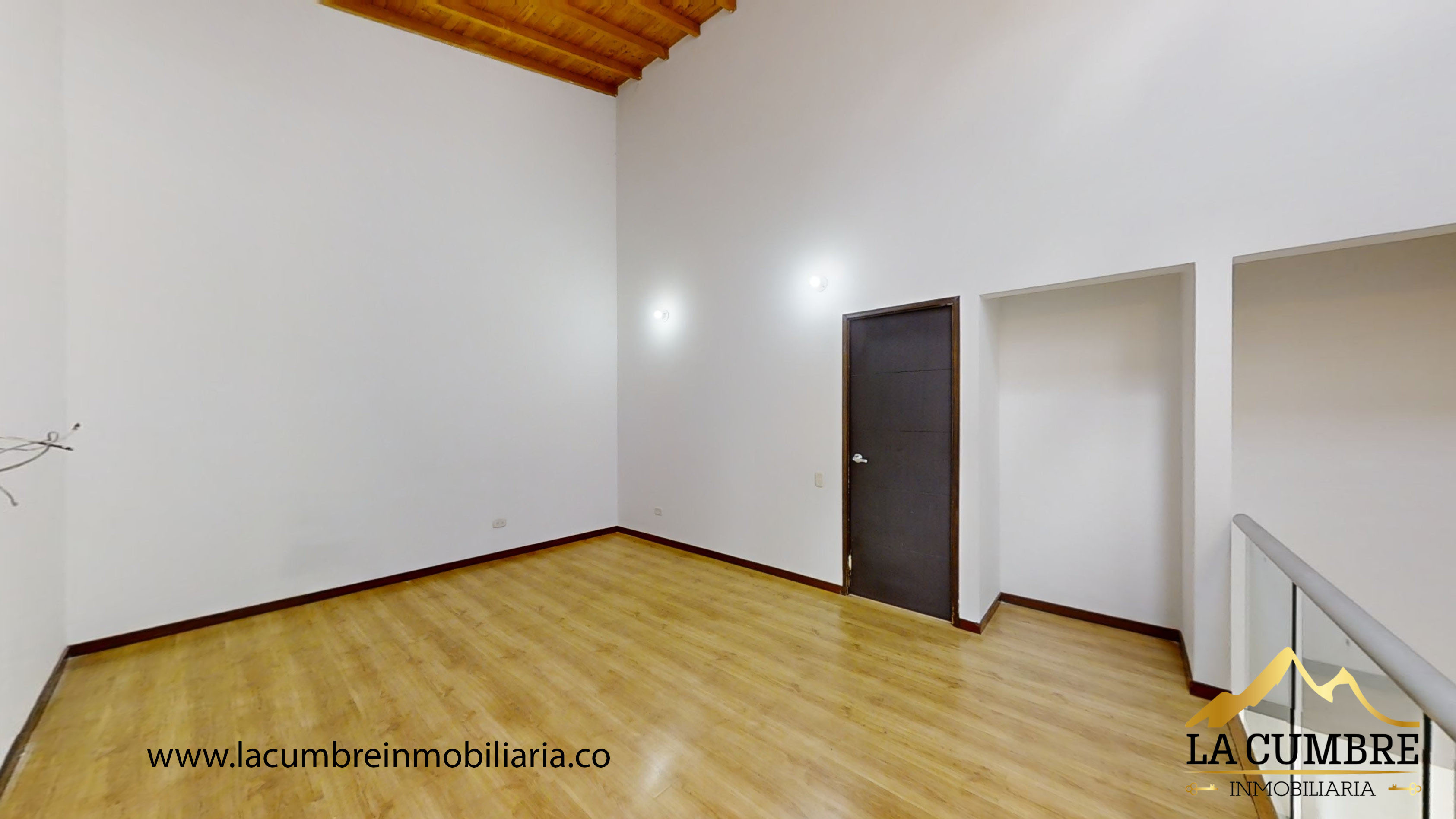 Casa de 3 alcobas en arriendo en Montessori, Envigado, 170 m² · foto 7 de 13