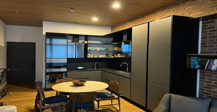 Apartamento de 1 alcoba en venta en Chicó Reservado, Bogotá, 404 m² · foto 5 de 17