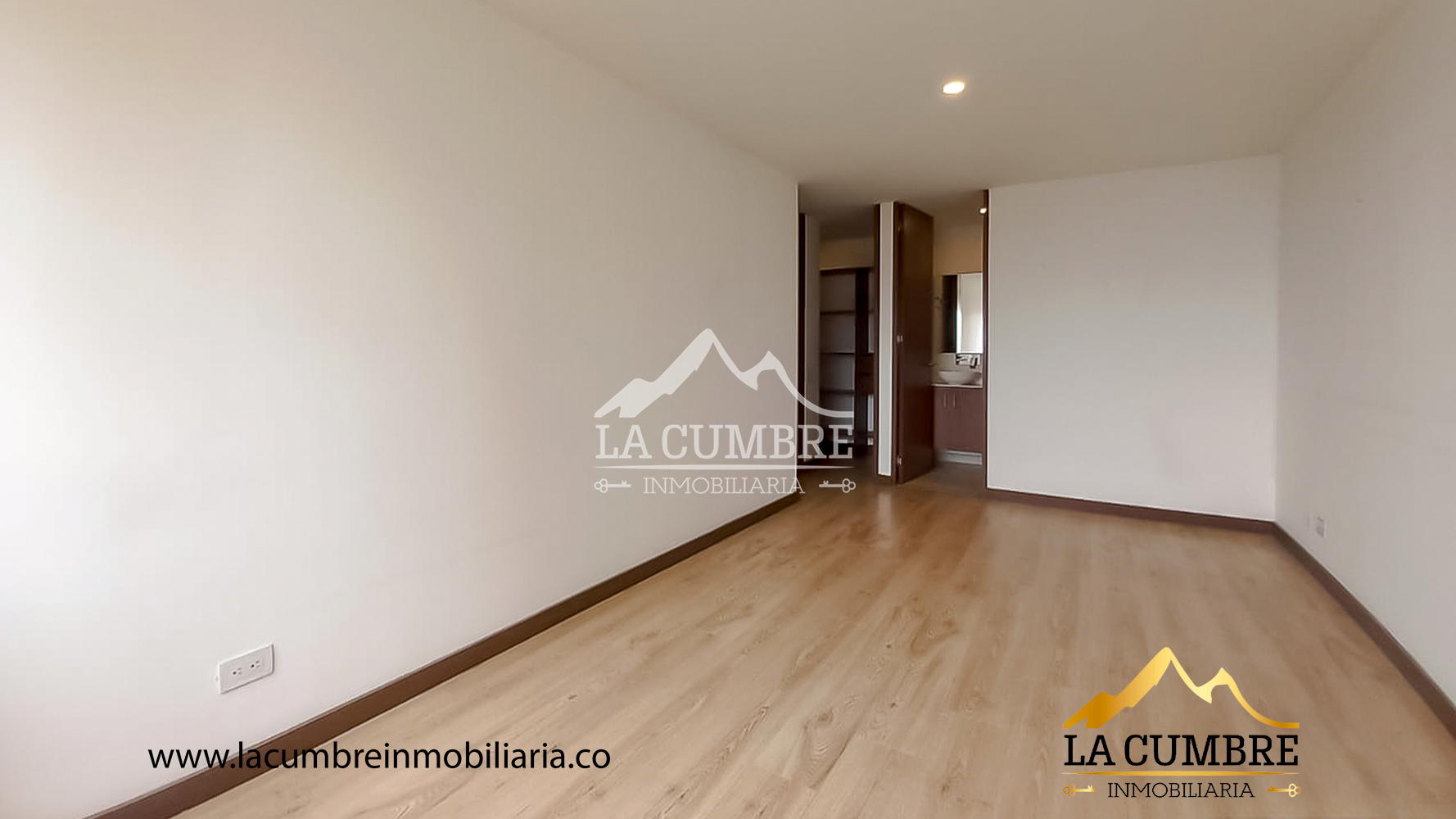 Apartamento de 3 alcobas en arriendo en Los Naranjos, Medellín, 110 m² · foto 13 de 14