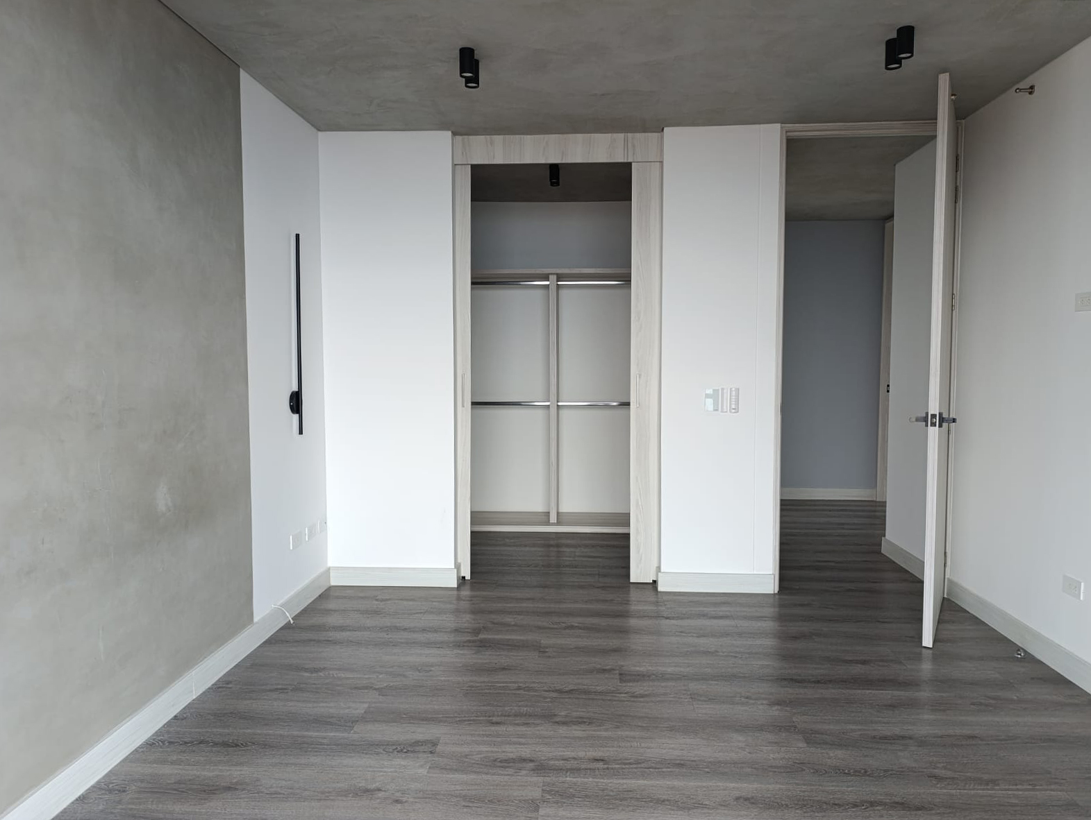 Apartamento en arriendo en Los Balsos, Medellín · foto 13 de 18