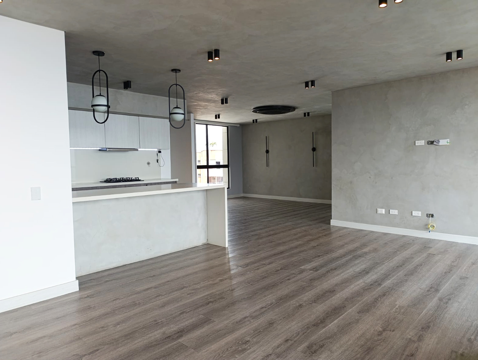 Apartamento en arriendo en Los Balsos, Medellín · foto 5 de 18