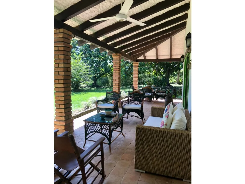 Casa de 5 alcobas en venta en Potrerito, Jamundí · foto 7 de 11