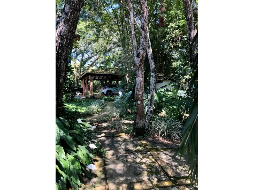 Casa de 5 alcobas en venta en Potrerito, Jamundí · foto 8 de 11