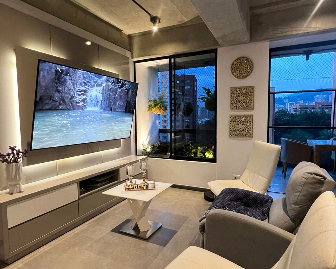 Apartamento de 2 alcobas en venta en Alejandria, Medellín, 115 m² · foto 2 de 12