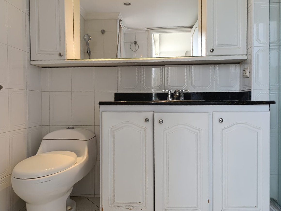 Apartamento de 3 alcobas en venta en El Tesoro, Medellín, 178 m² · foto 19 de 20