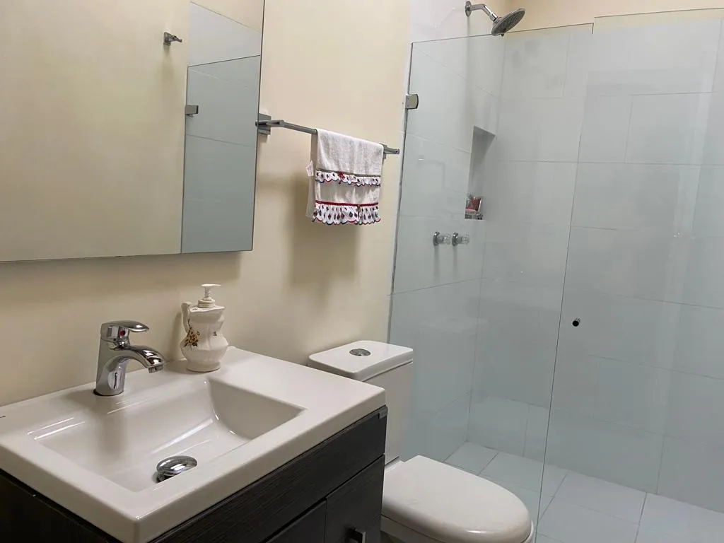 Casa de 6 alcobas en venta en Llano Grande, Rionegro, 520 m² · foto 11 de 20
