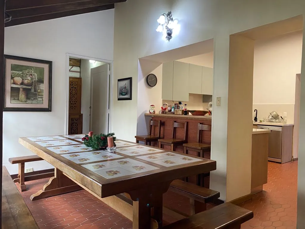 Casa de 6 alcobas en venta en Llano Grande, Rionegro, 520 m² · foto 3 de 20