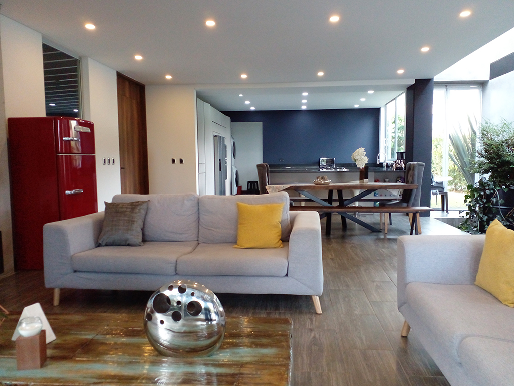 Casa de 4 alcobas en venta en Loma Del Escobero, Envigado, 514 m² · foto 2 de 20