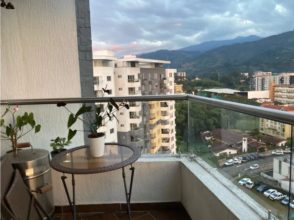 Apartamento en venta en Armenia 4