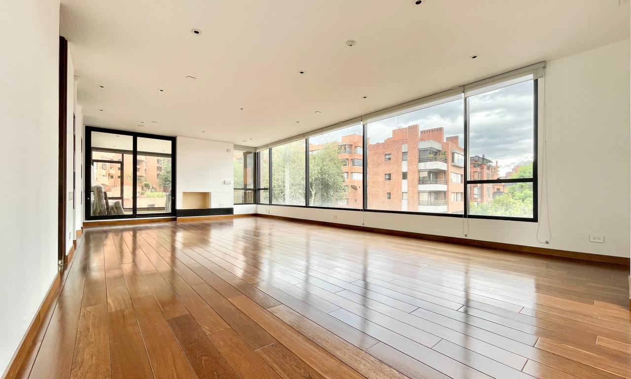 Apartamento en arriendo en Los rosales, Bogotá