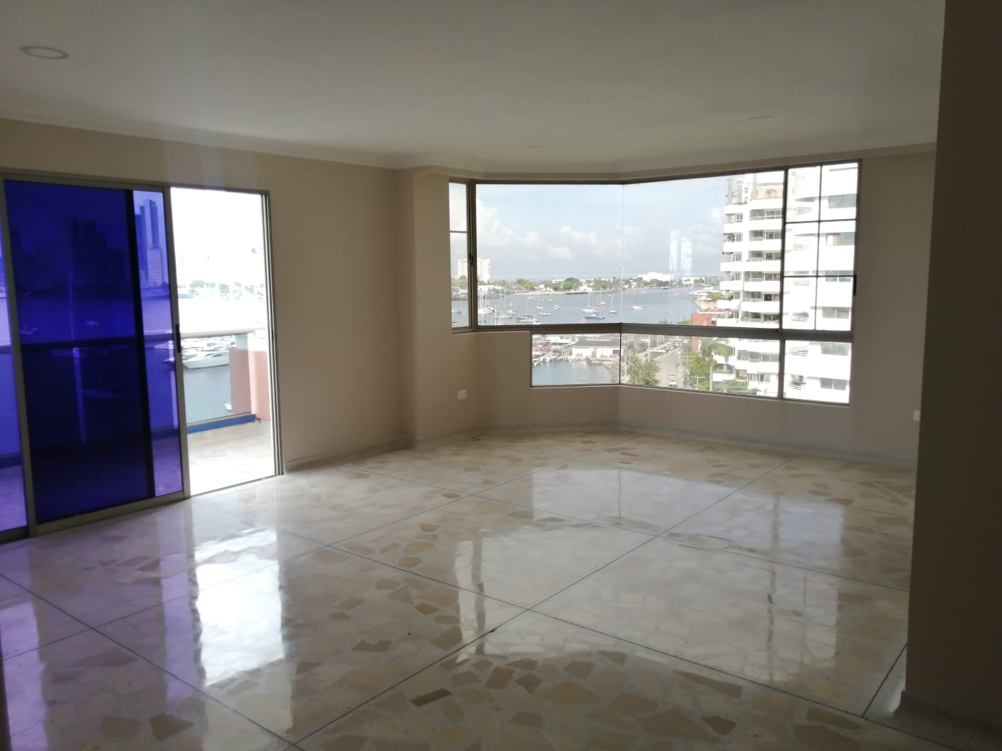 Casa en venta en Manga, Cartagena · foto 3 de 22
