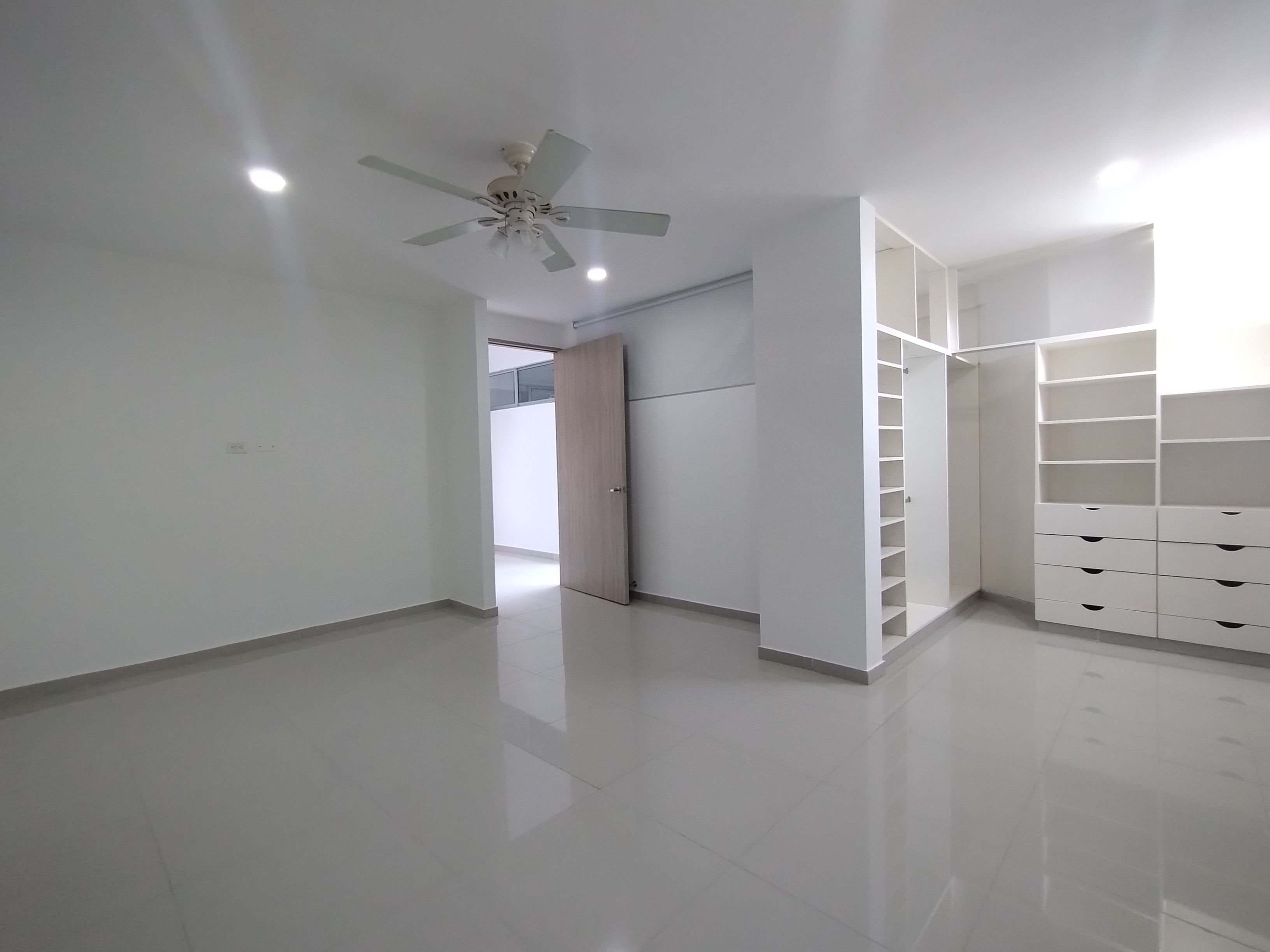 Apartamento en venta en Altos De Riomar, Barranquilla · foto 4 de 16