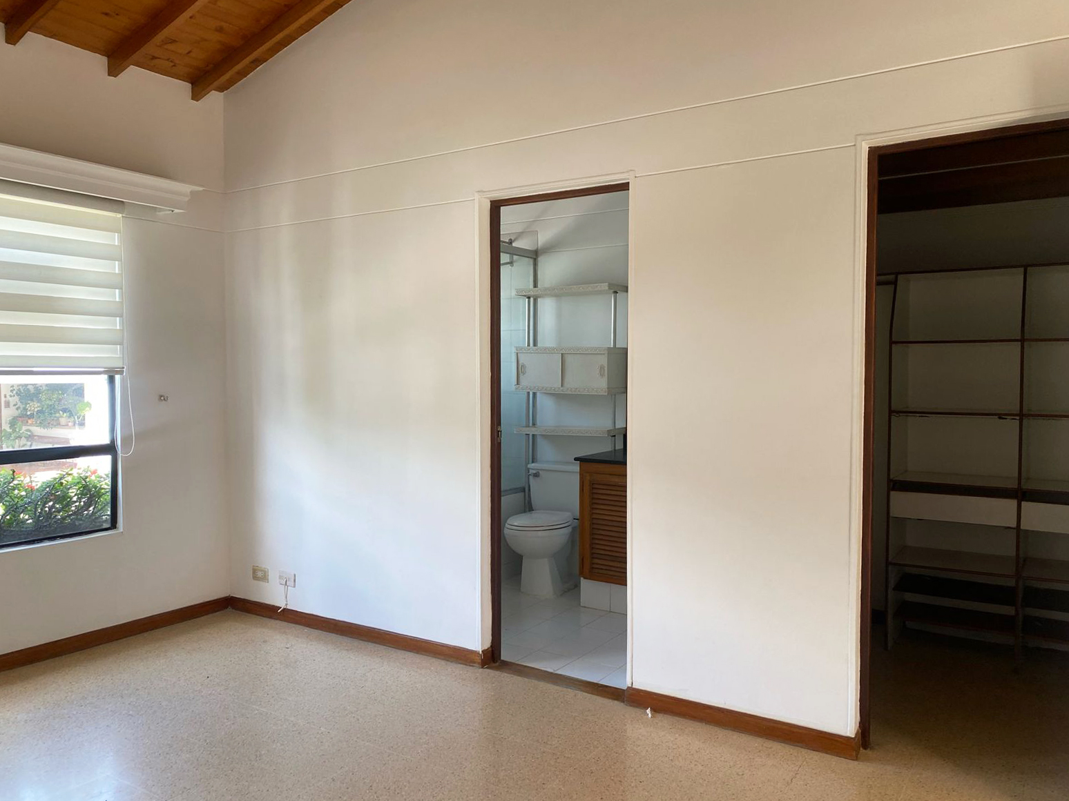 Casa de 3 alcobas en venta en Las Brujas, Envigado, 117 m² · foto 13 de 17