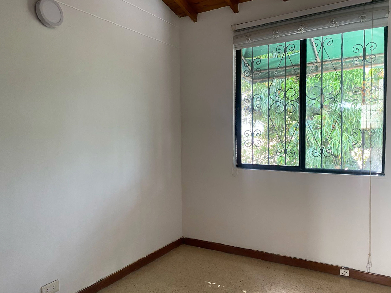 Casa de 3 alcobas en venta en Las Brujas, Envigado, 117 m² · foto 9 de 17