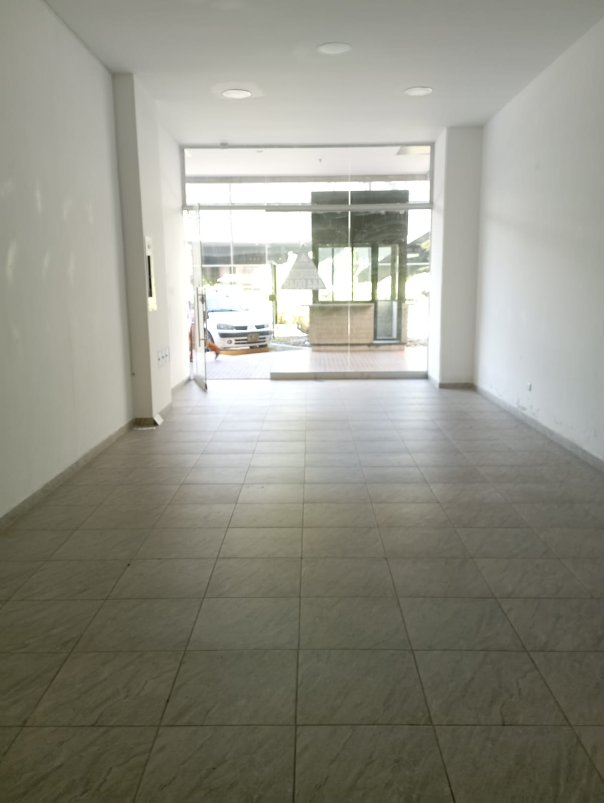 Local en venta en El Porvenir, Rionegro, 56 m² · foto 7 de 12