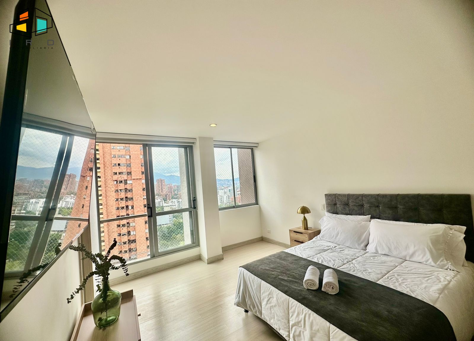 Apartamento en arriendo en Lalinde, Medellín · foto 20 de 24