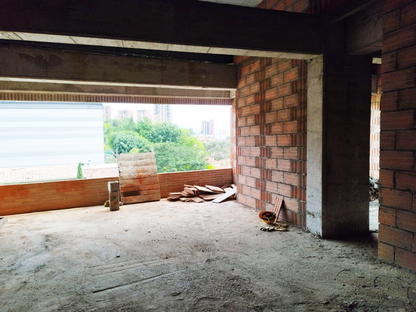 Oficina en arriendo en El Tesoro, Medellín, 720 m² · foto 13 de 18