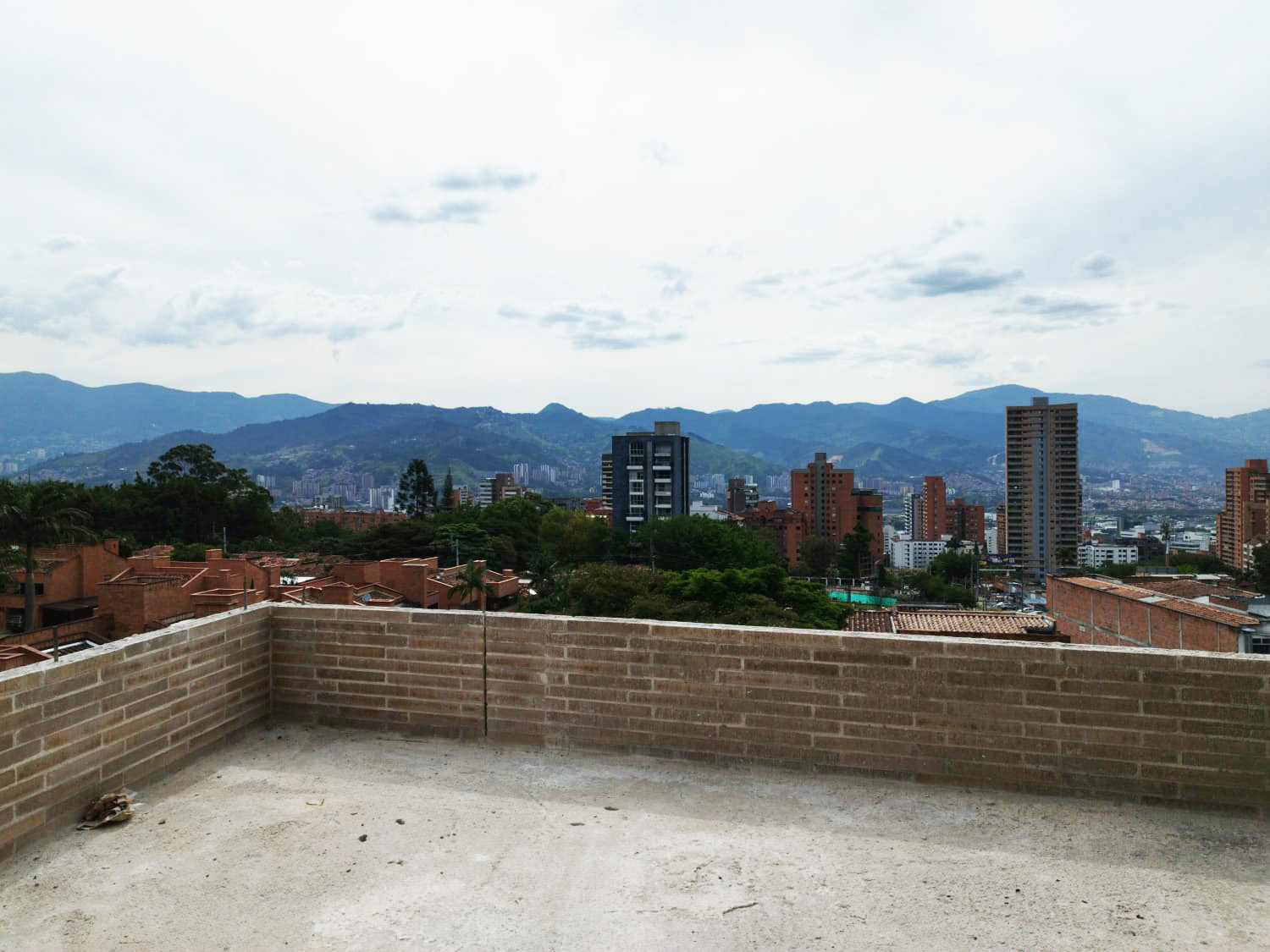 Oficina en arriendo en El Tesoro, Medellín, 720 m² · foto 15 de 18