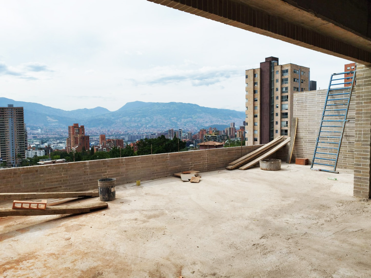 Oficina en arriendo en El Tesoro, Medellín, 720 m² · foto 18 de 18