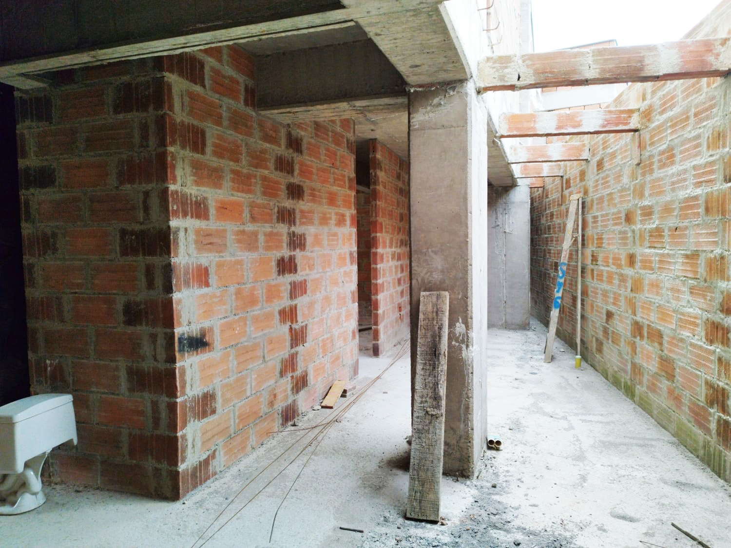 Oficina en arriendo en El Tesoro, Medellín, 720 m² · foto 5 de 18