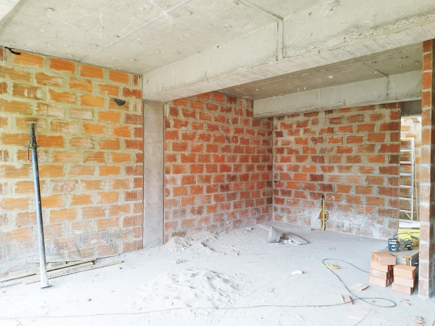 Oficina en arriendo en El Tesoro, Medellín, 720 m² · foto 6 de 18