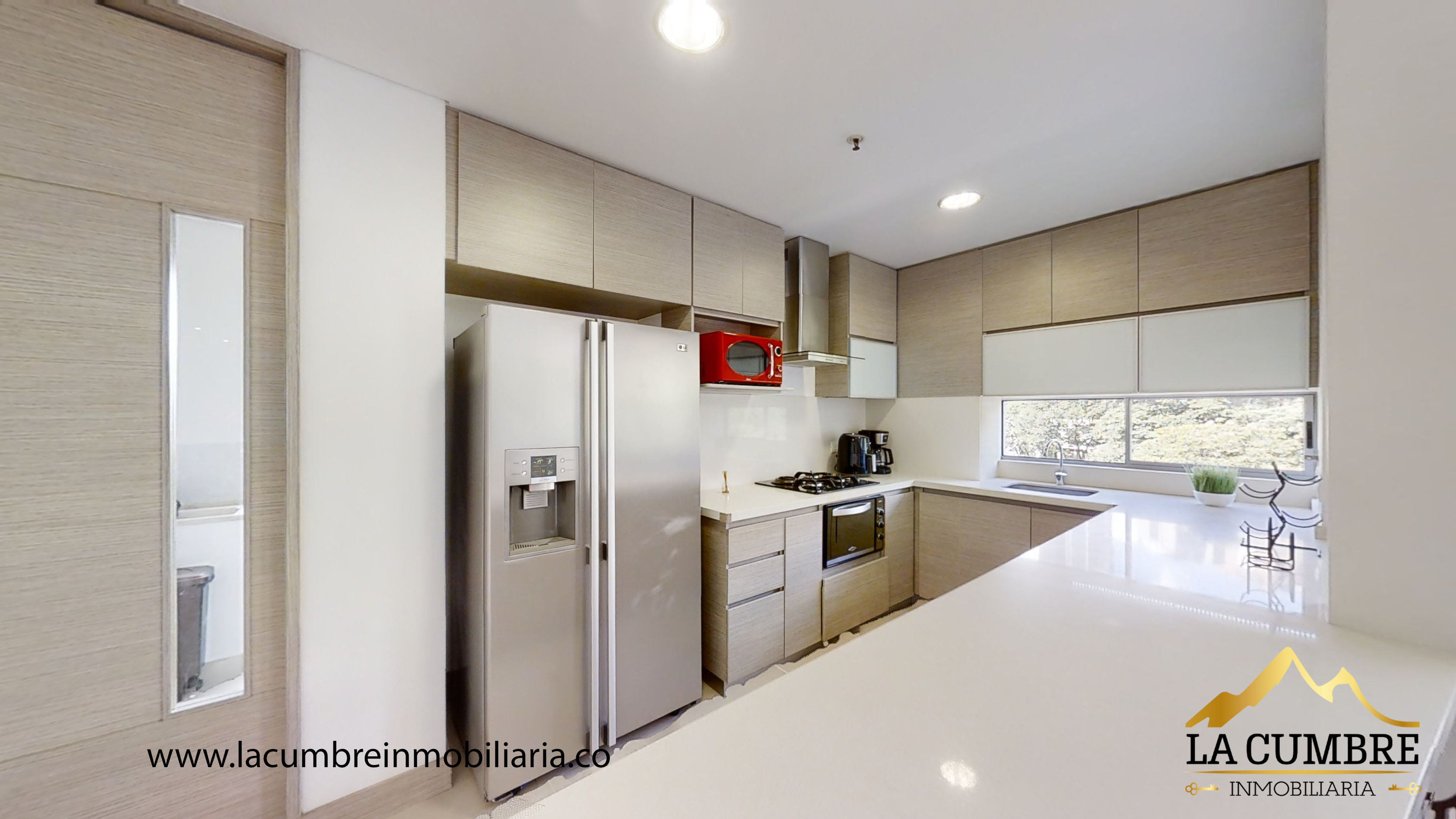 Apartamento de 2 alcobas en arriendo en La Florida, Medellín, 140 m² · foto 4 de 13