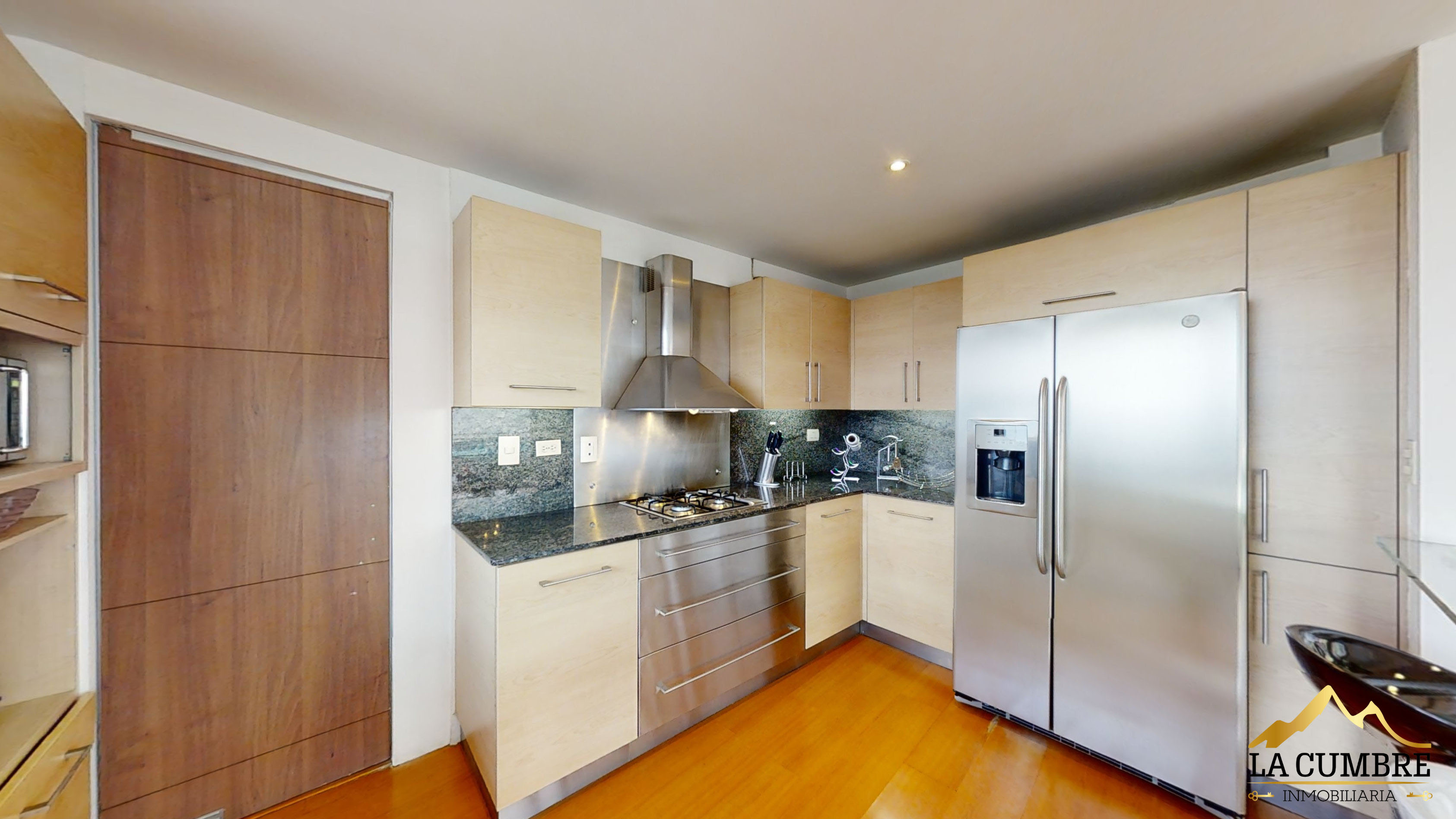 Apartamento en arriendo en El Tesoro, Medellín · foto 6 de 14