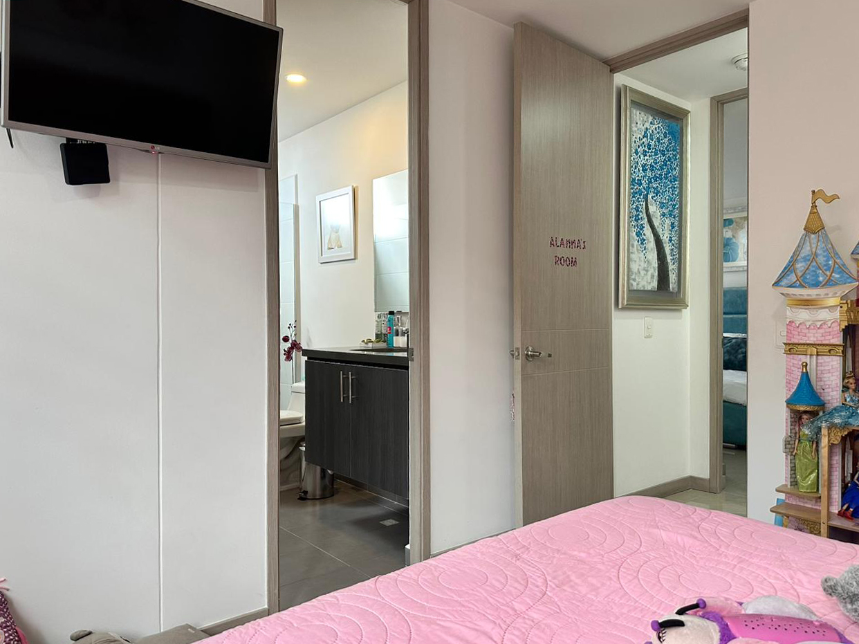 Apartamento en venta en Castropol, Medellín · foto 11 de 19