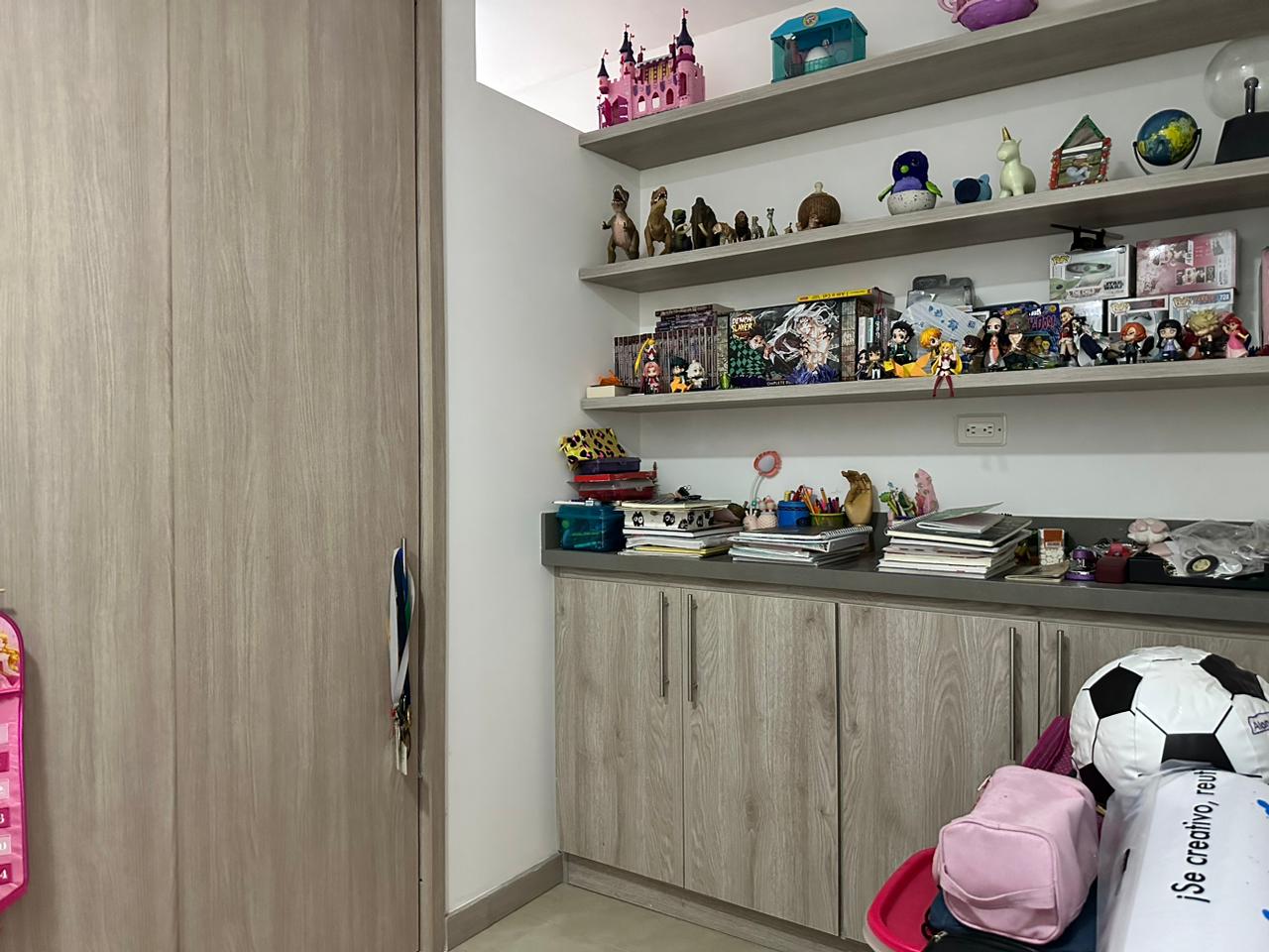 Apartamento en venta en Castropol, Medellín · foto 12 de 19