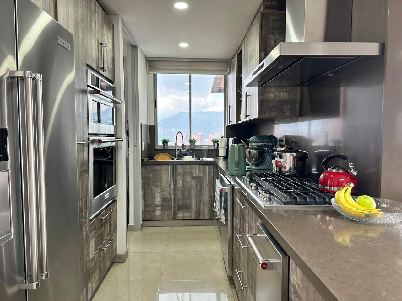 Apartamento en venta en Castropol, Medellín · foto 7 de 19