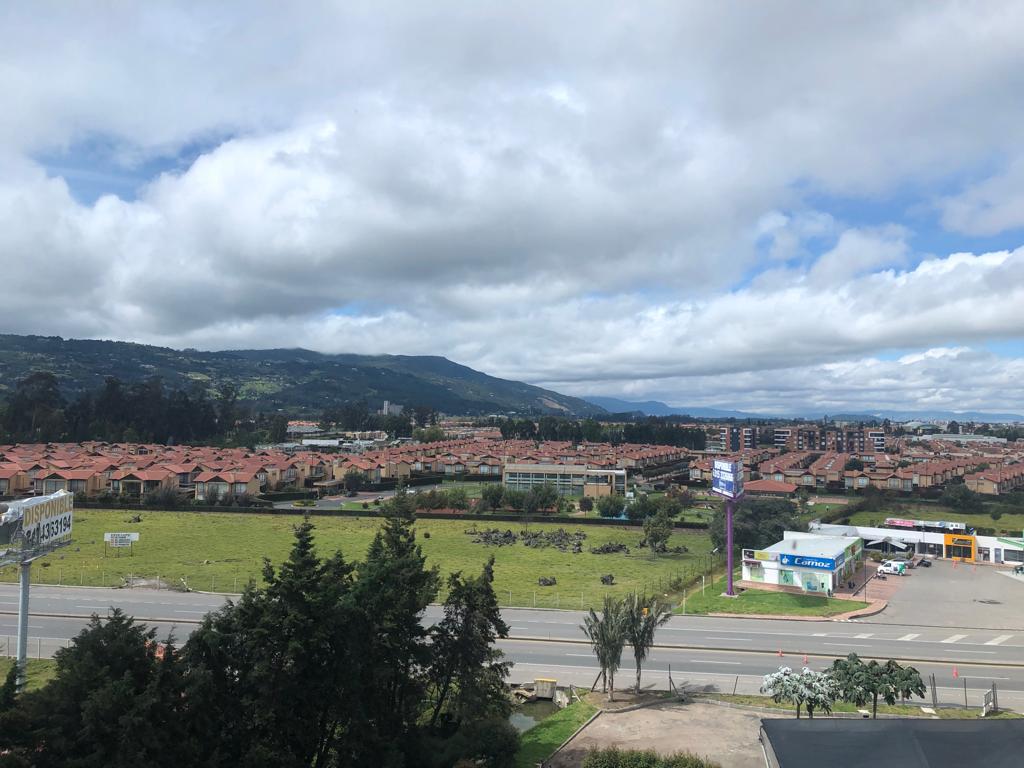 Consultorio en venta en Canelon, Cajicá, 41 m² · foto 8 de 9