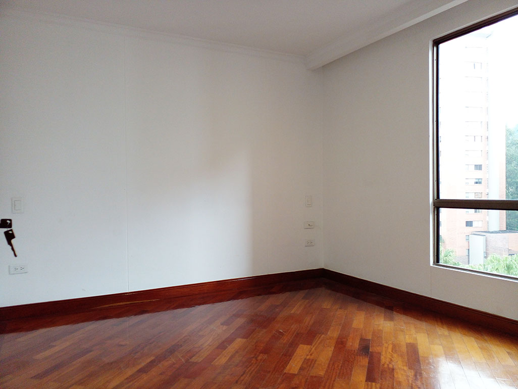 Apartamento en arriendo en Loma De Los Gonzalez, Medellín · foto 20 de 20
