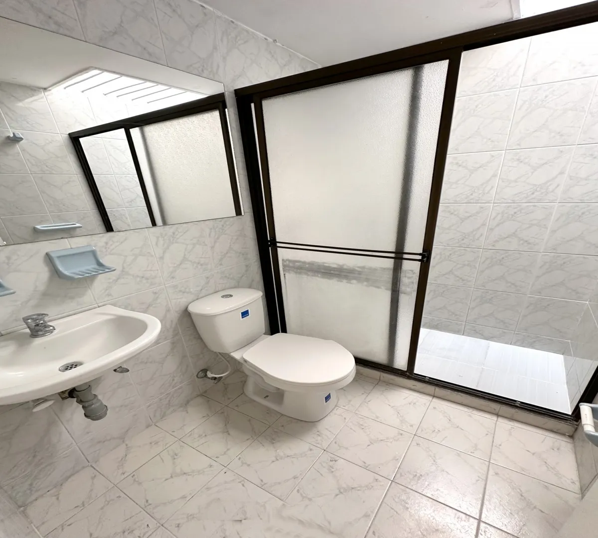Casa de 4 alcobas en venta en Simon Bolivar, Medellín, 240 m² · foto 19 de 24
