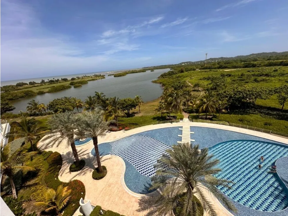 Apartamento de 3 alcobas en arriendo en Karibana, Cartagena, 203 m² · foto 19 de 24