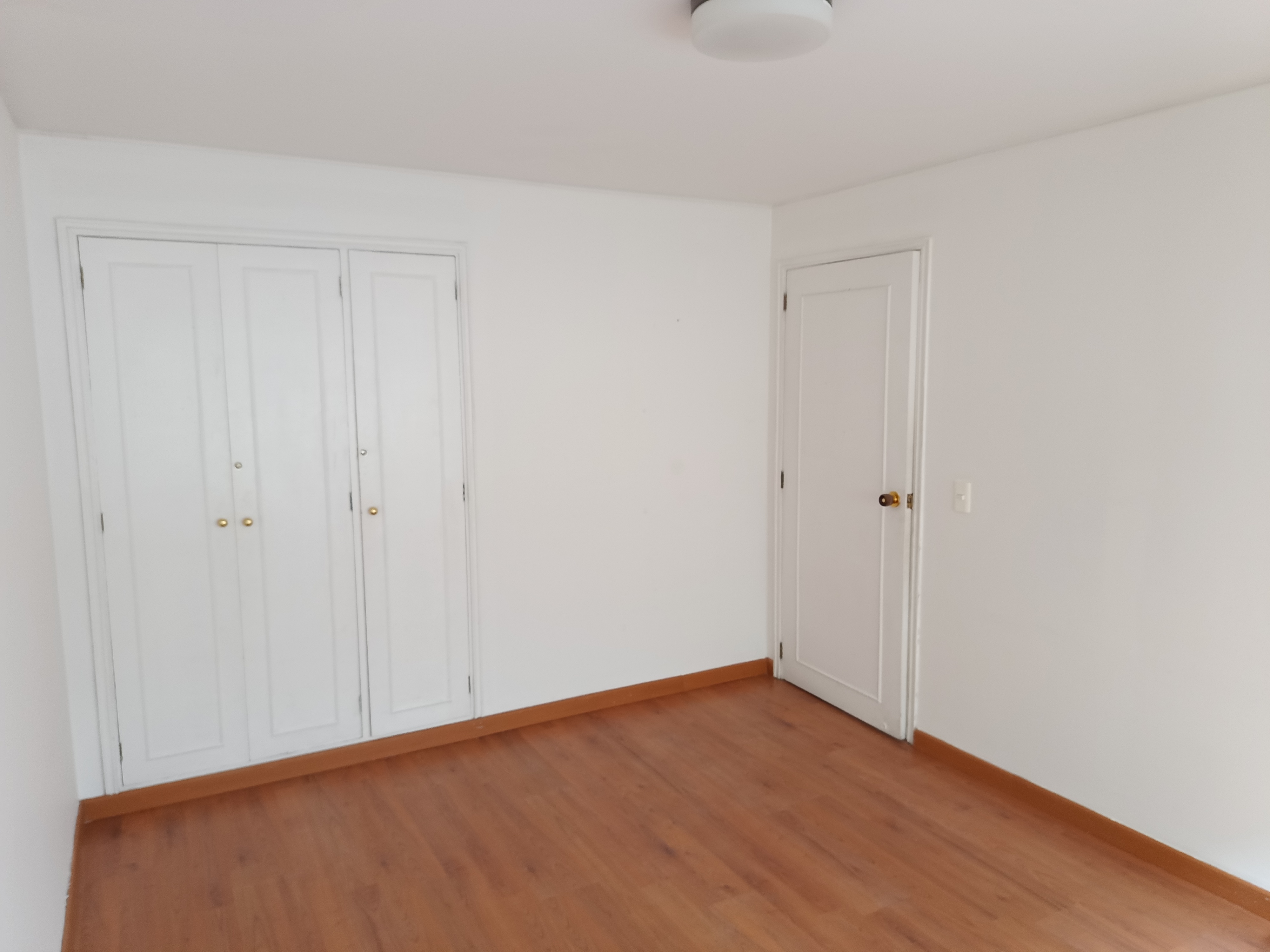 Apartamento de 3 alcobas en venta en Santa Barbara, Bogotá, 164 m² · foto 3 de 24