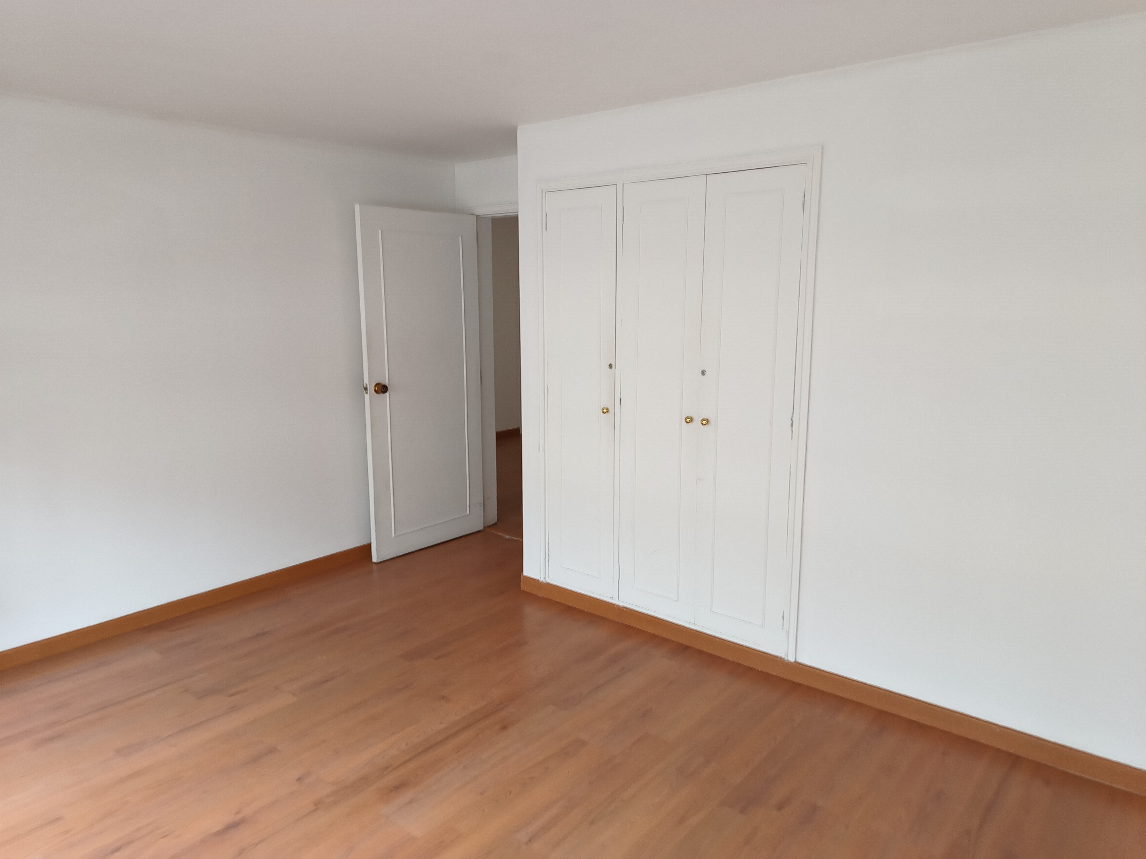 Apartamento de 3 alcobas en venta en Santa Barbara, Bogotá, 164 m² · foto 7 de 24