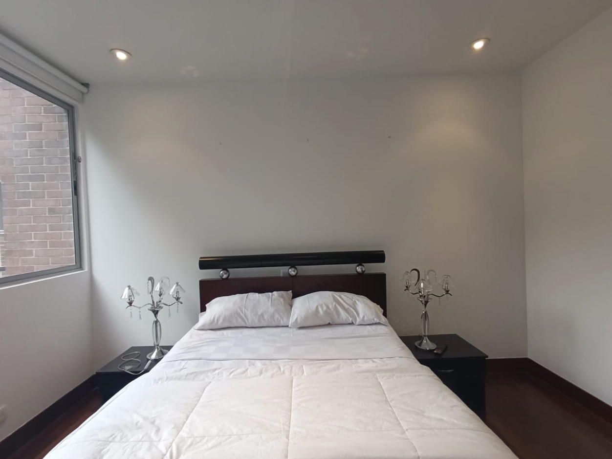 Apartamento de 3 alcobas en arriendo en El Tesoro, Medellín, 263 m² · foto 11 de 18
