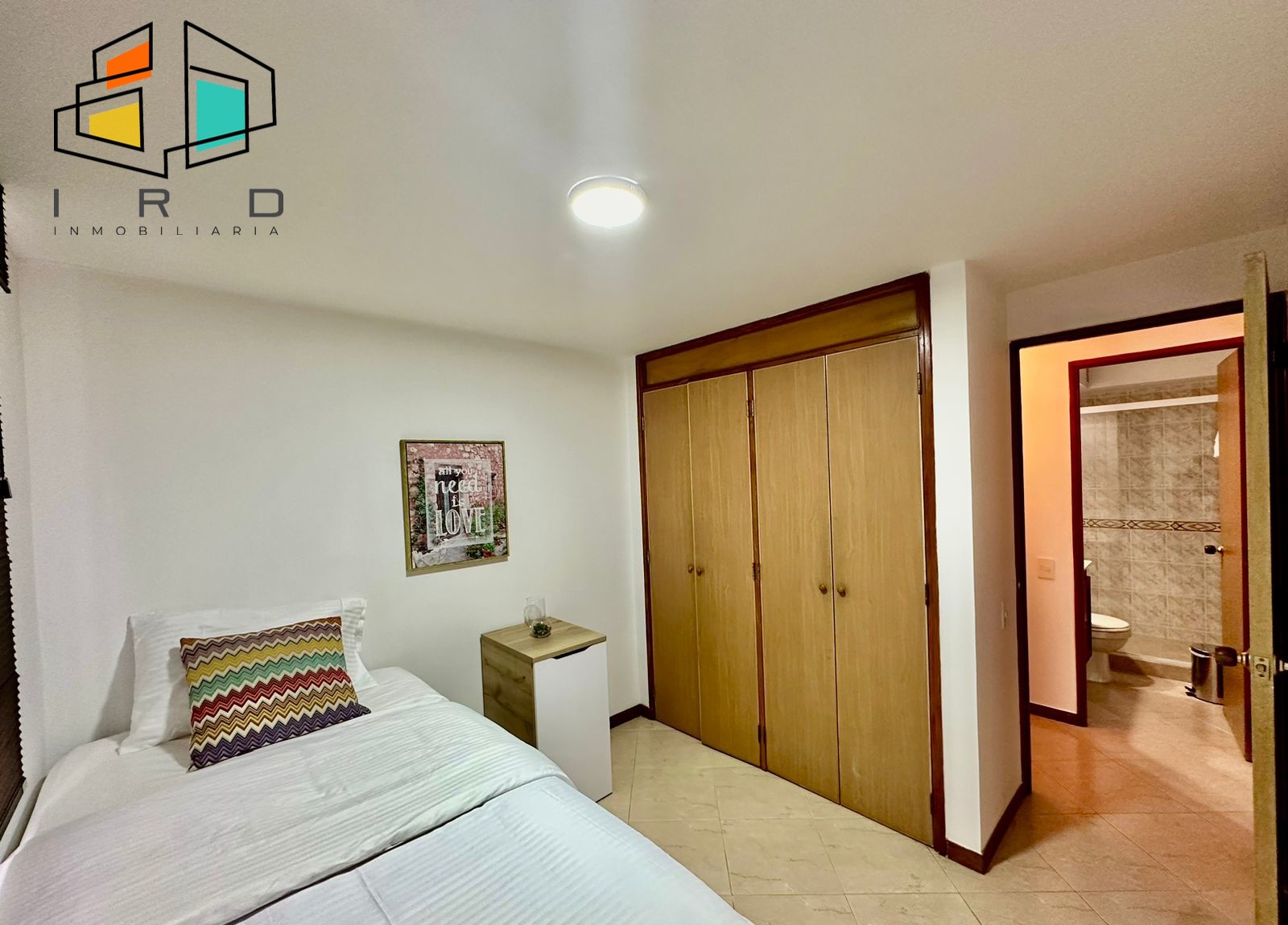 Apartamento de 2 alcobas en arriendo en Castropol, Medellín, 73 m² · foto 14 de 24
