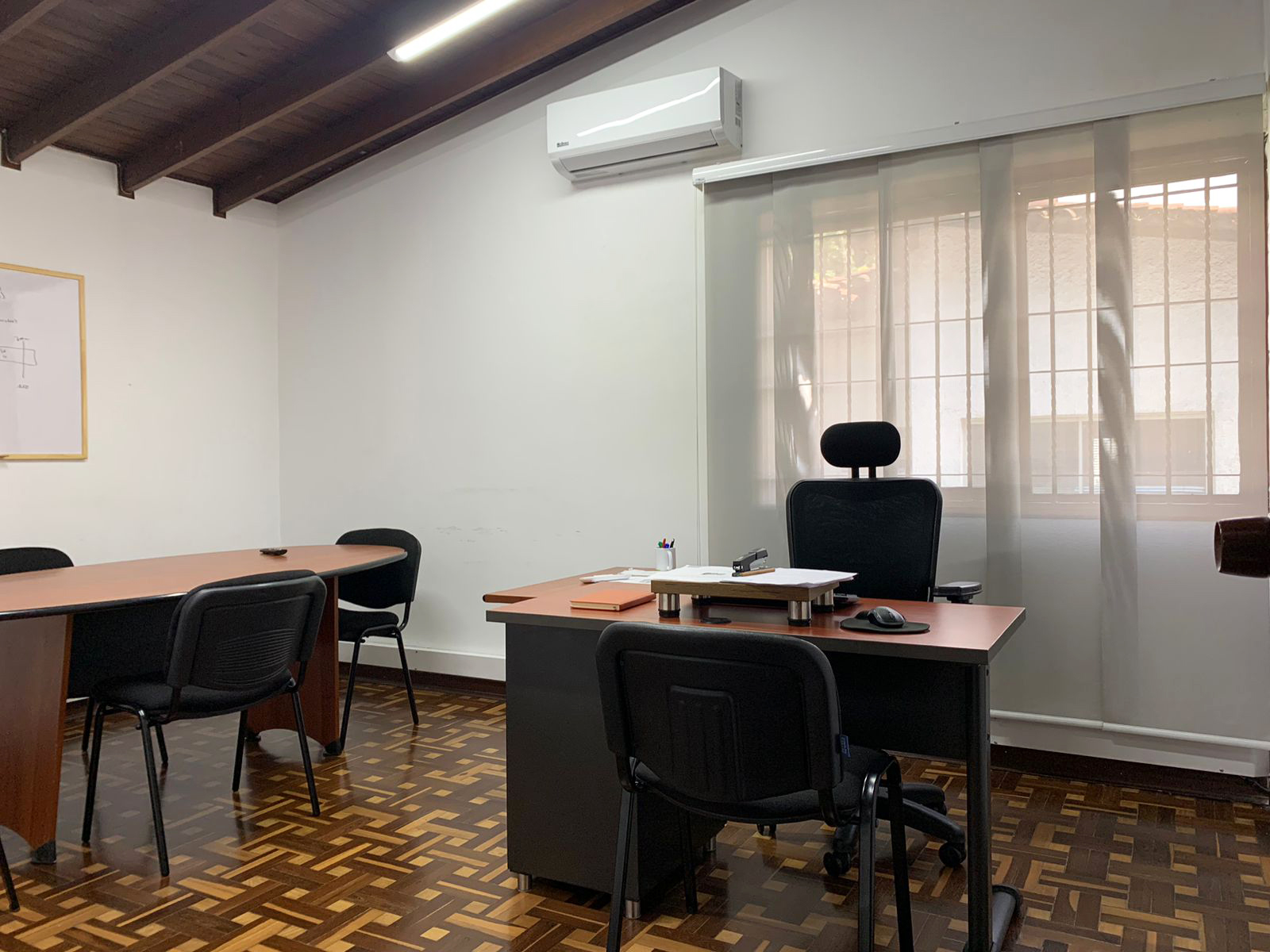 Local en arriendo en La Aguacatala, Medellín, 315 m² · foto 5 de 12