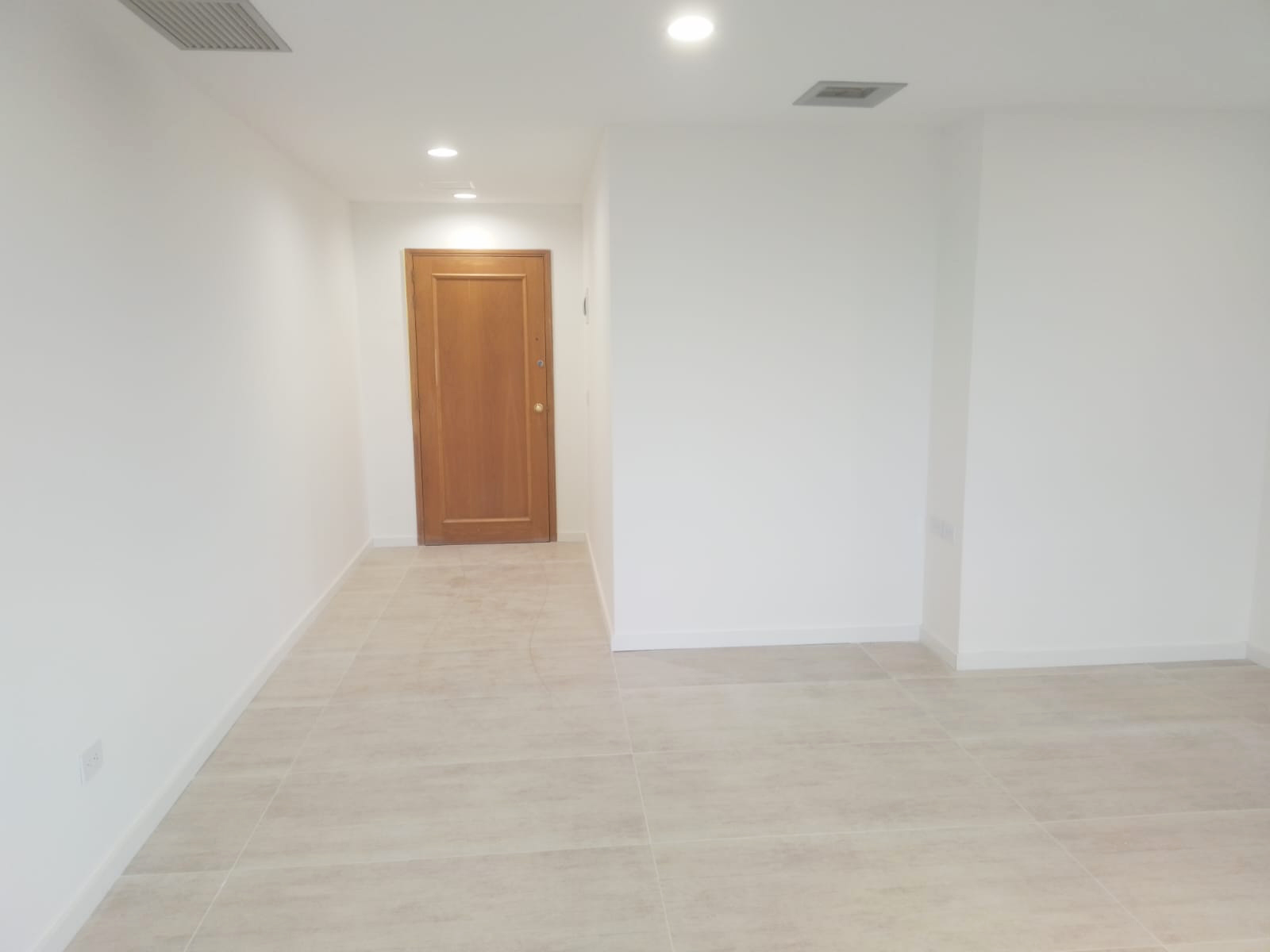 Oficina en venta en Milla De Oro, Medellín, 54 m² · foto 3 de 10