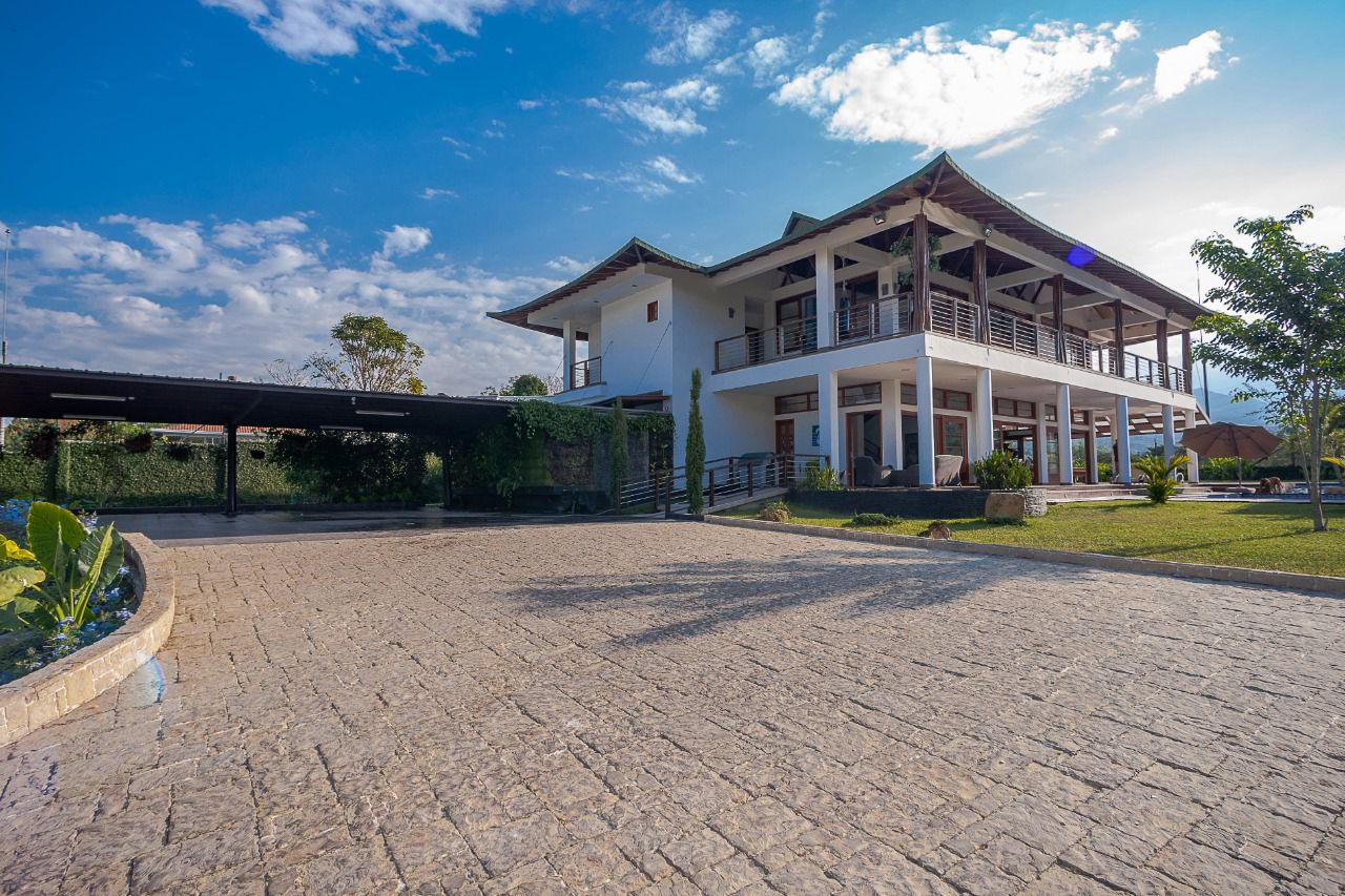 Casa de 5 alcobas en venta en Pance, Cali · foto 10 de 24