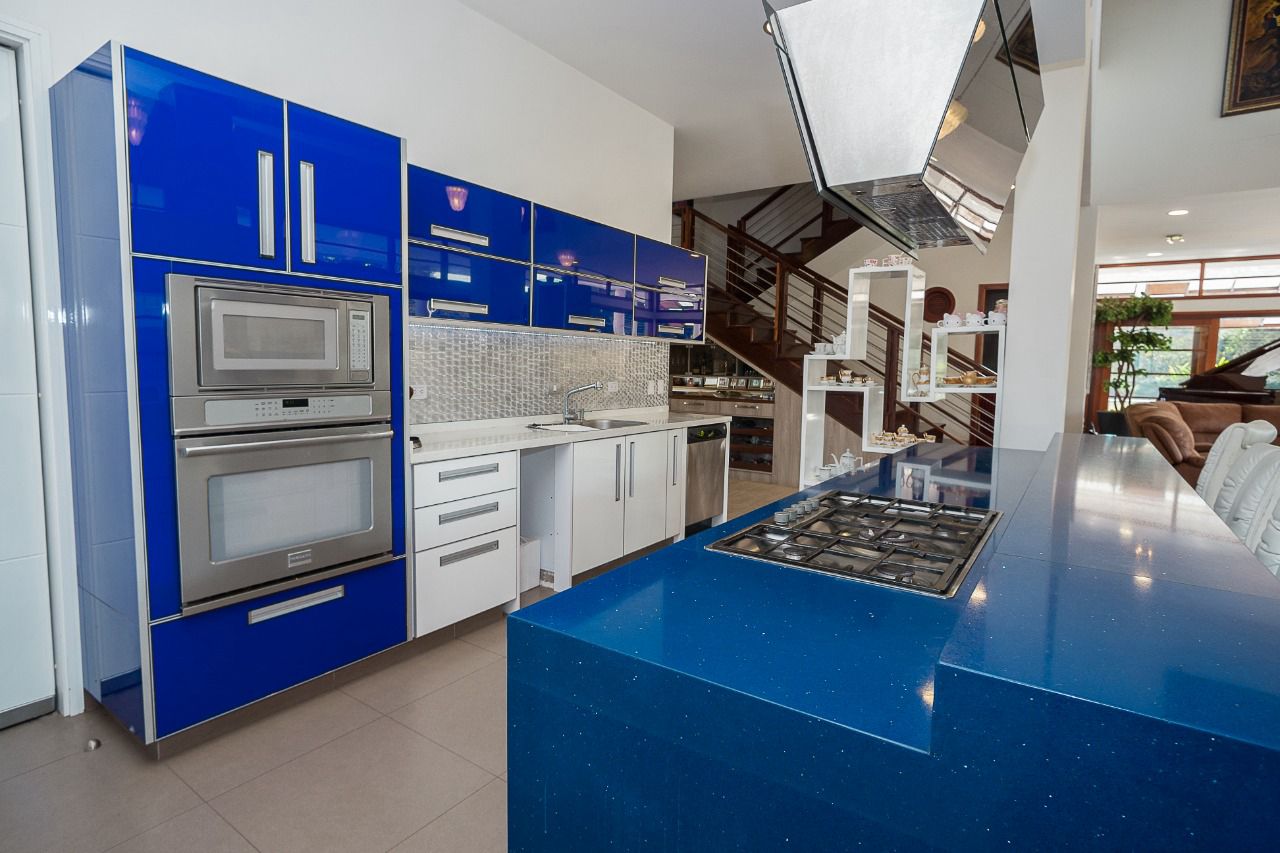 Casa de 5 alcobas en venta en Pance, Cali · foto 14 de 24