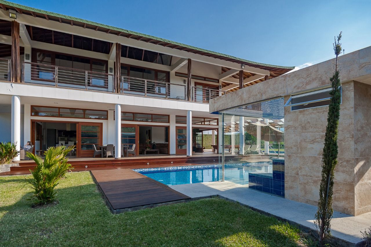 Casa de 5 alcobas en venta en Pance, Cali · foto 4 de 24