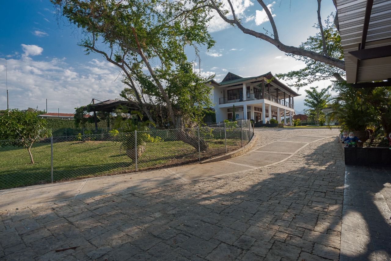 Casa de 5 alcobas en venta en Pance, Cali · foto 5 de 24