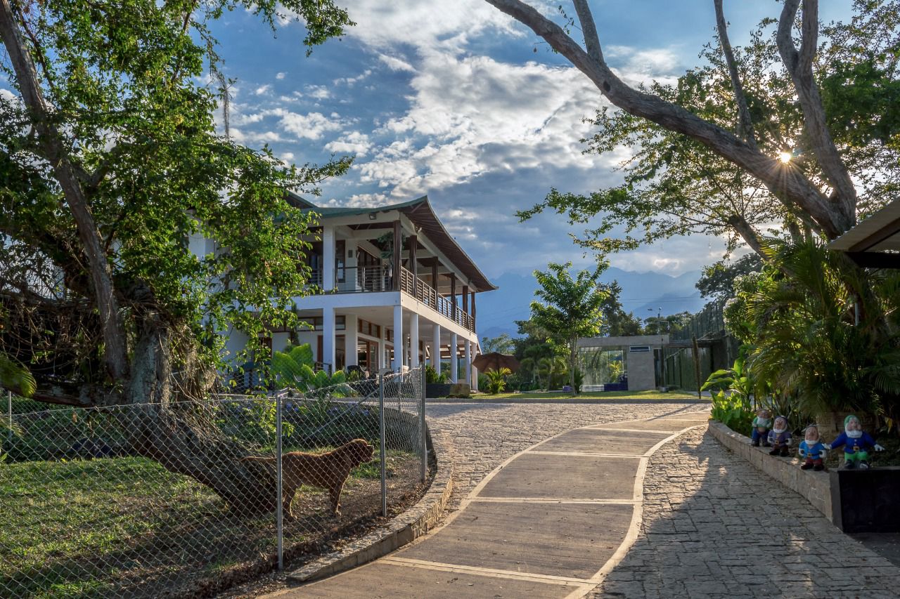 Casa de 5 alcobas en venta en Pance, Cali · foto 9 de 24