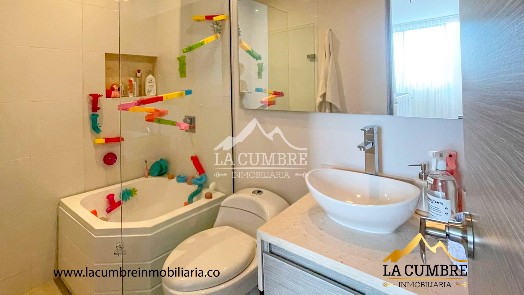 Apartamento en arriendo en Provenza, Medellín · foto 8 de 11