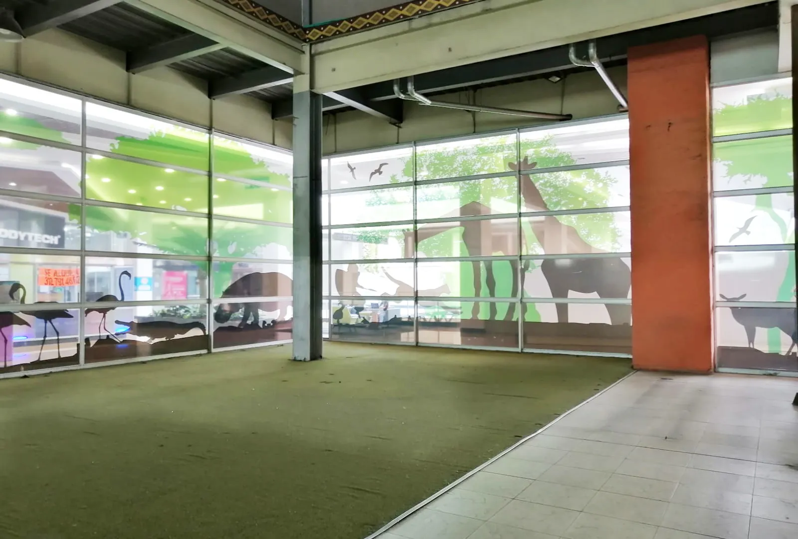 Local en arriendo en San Diego, Medellín, 1700 m² · foto 11 de 15