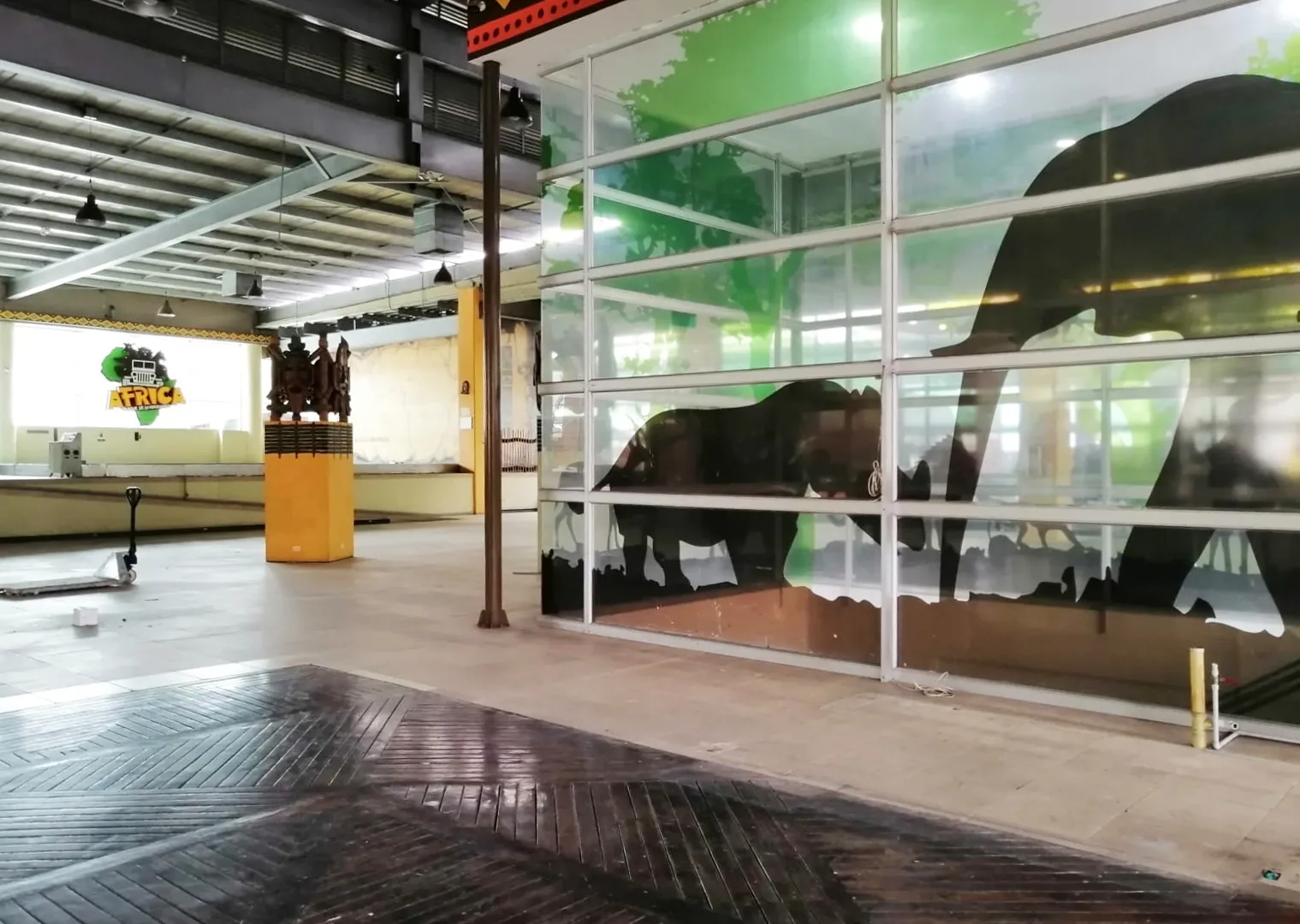 Local en arriendo en San Diego, Medellín, 1700 m² · foto 8 de 15
